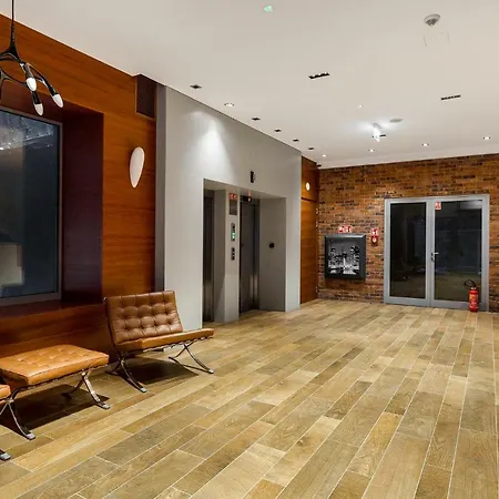 Frey Homes Waterline With Amazing Pool And Gym 公寓 *